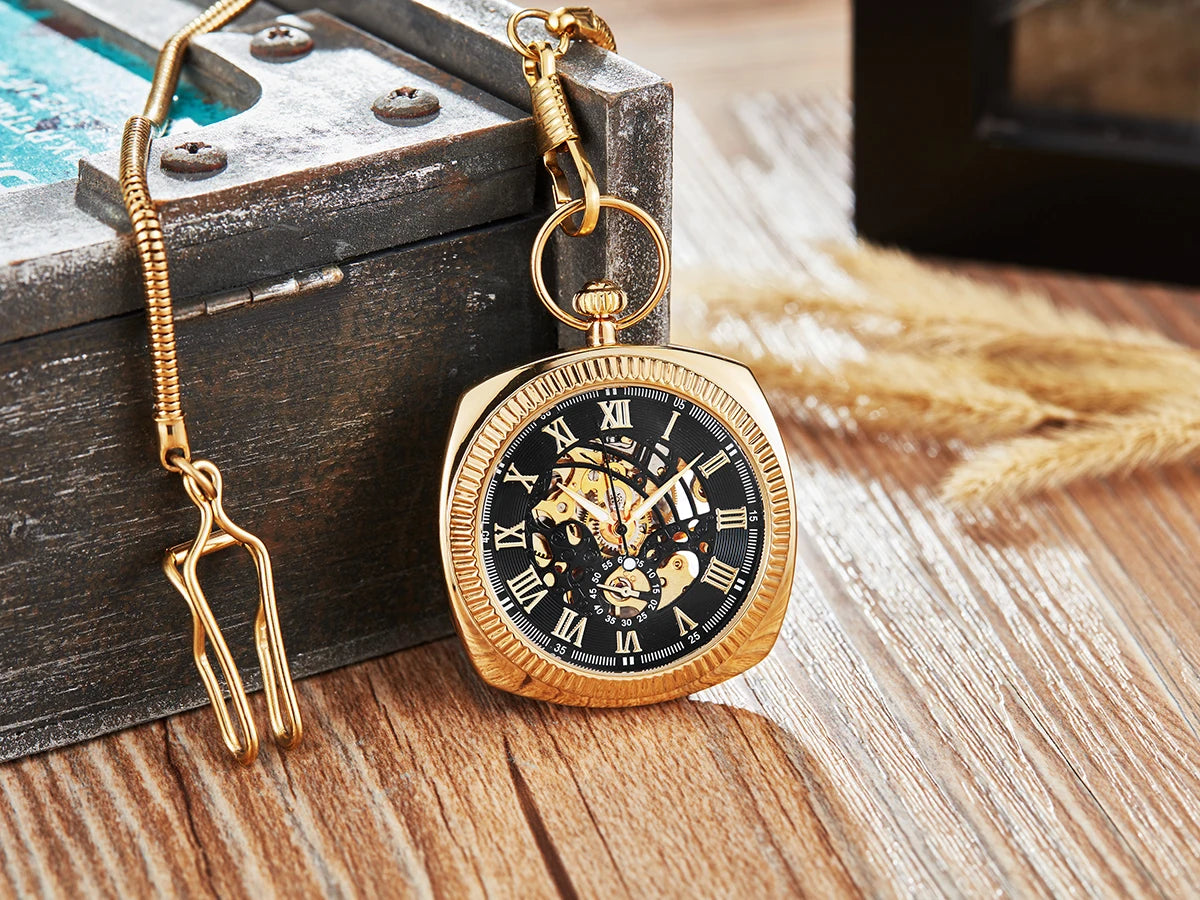 Retro Bronze Oil Painting Style Mini Home Decoration Watch Clock Unique Antique Art Hand-wind Mechanical Pocket Watch Clock Mens