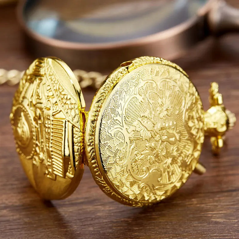 Luminous Blue Led Flash Necklace Vintage Clock Unique Bronze/silver/gold Train Locomotive Engine Noctilucent Quartz Pocket Watch