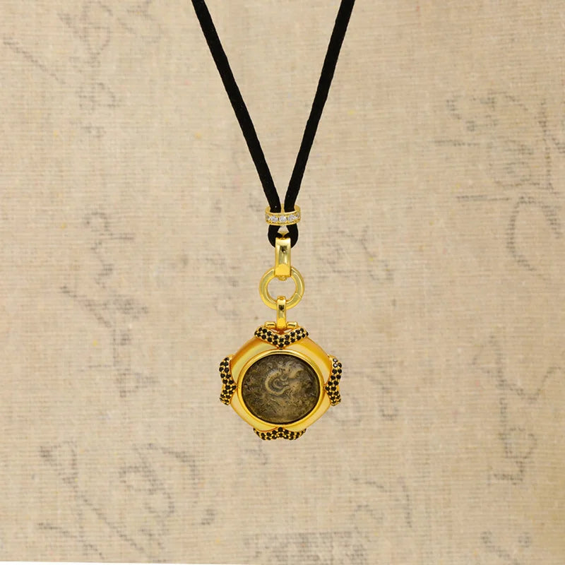 s925Silver Plated Ancient Greek Horn Emperor Ancient Coin Necklace Pendant Replica God King Zeus Heavy Craft Inlaid Mother-of-Pe