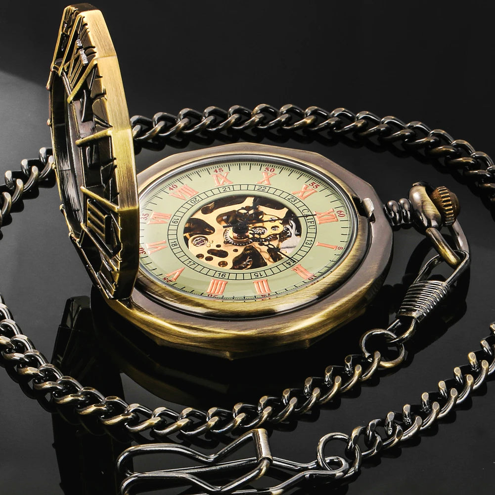 Vintage Bronze Roman Numerals Manual Mechanical Pocket Watch Men Antique Gifts Cool Spider Pattern Back Cover Pocket Clock Man