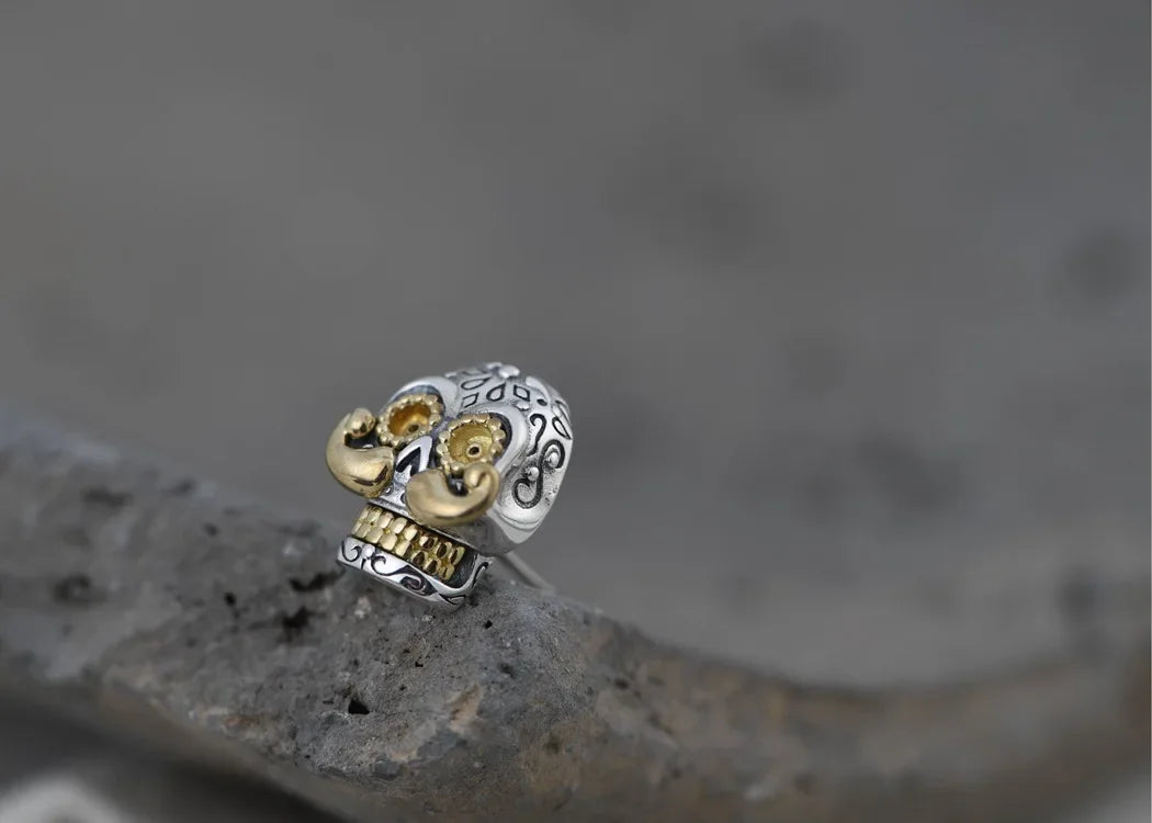 Real S925 Silver Jewelry Retro Thai Fashion Punk Style Long Beard Skull Earrings for Men