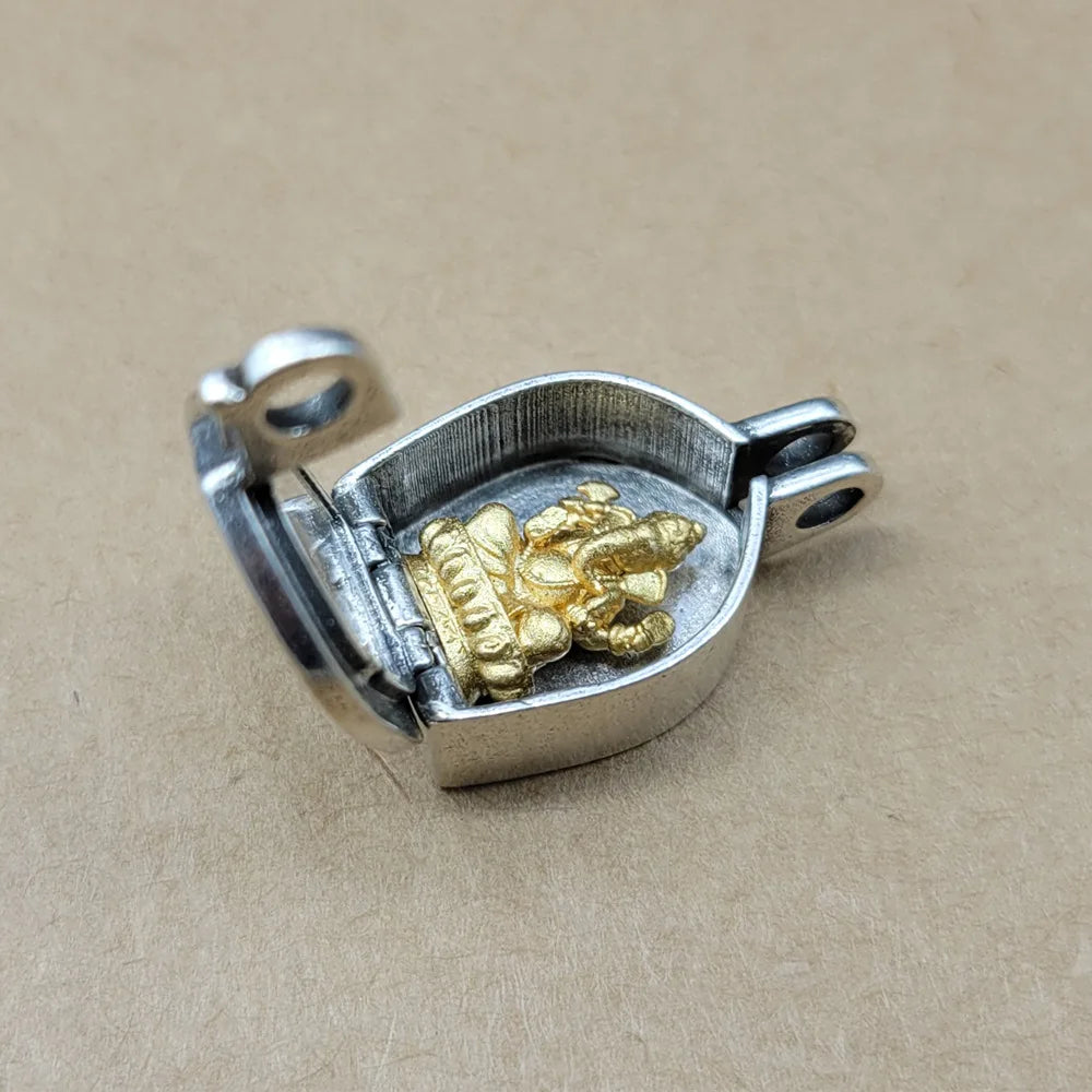 Non Pure Elephant God Gawu Box Tibetan Silver Plated Necklace Pendant DIY Cultural And Buddhist Bead Side Hanging Accessory
