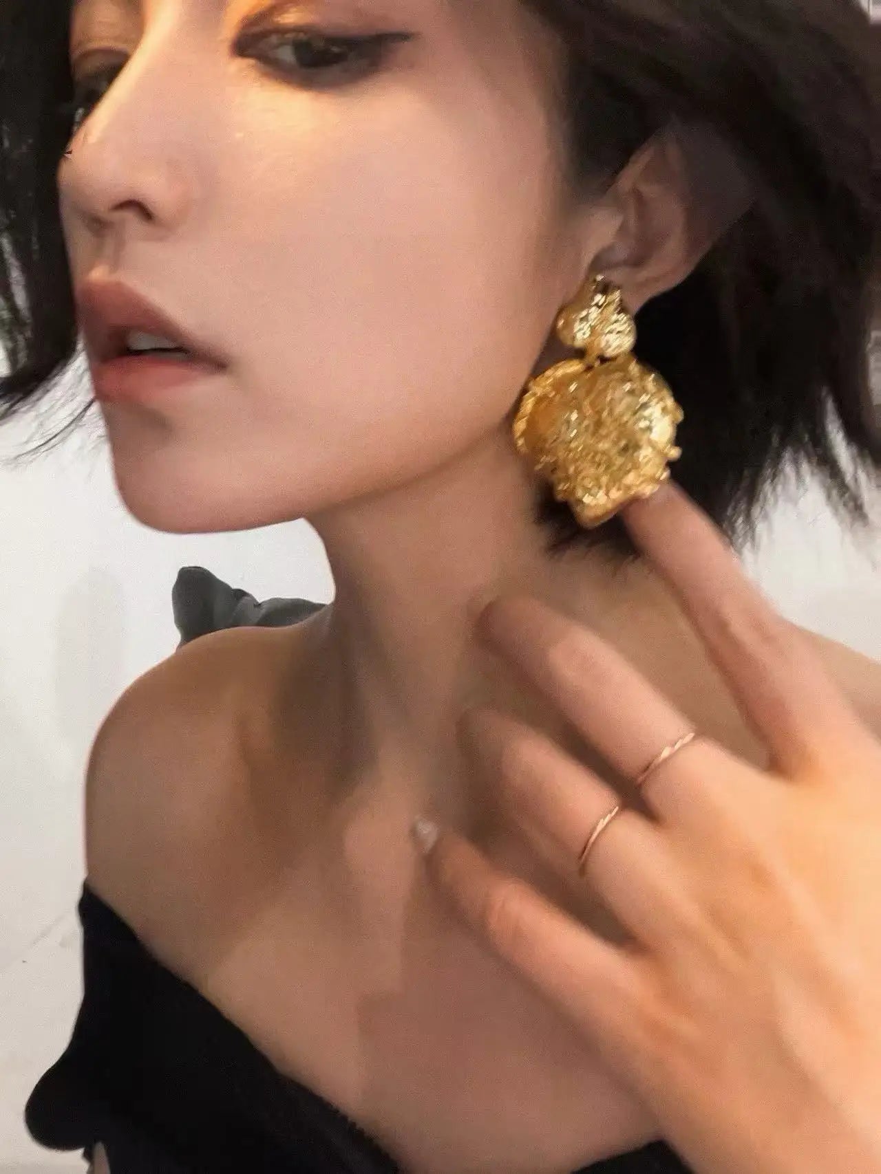 Vintage gold earrings high-end women's jewelry