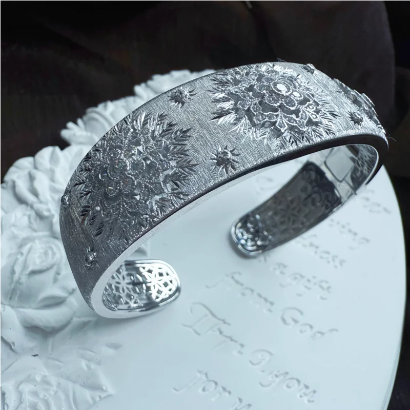 BELLUX S925 Silver Plated K Gold Vintage Texture-Engraved Gold Hollow Wide Fine Jewelry Open Bracelet