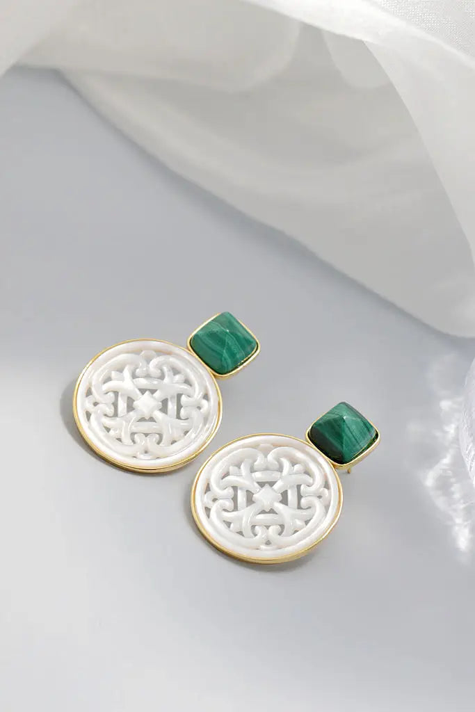 Natural White Shell Openwork 18K Gold Plated Earring Inlaid Black Agate 925 Sterling Silver Earrings Fashion Fine Jewelry Gift