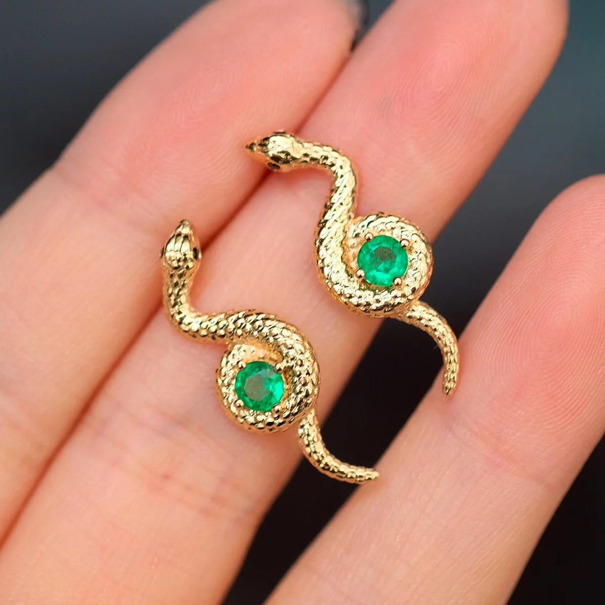 Red Elk Whole Body S925 Sterling Silver Stud Earrings Niche Personality Snake Temperament Retro Light Luxury Earrings Women's Ea