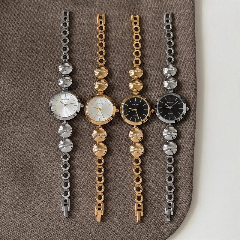 Luxury Antique Ladies Bracelet Round Metal Textured Quartz Watch Stainless Steel Waterproof Women's Watch
