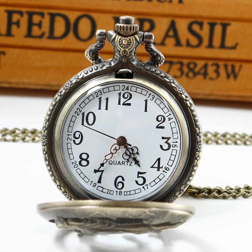 Antique Animal Series Racing Hollow Quartz Pocket Watch Vintage Dial with Chain Necklace Pendant Jewelry Clock Festival Gifts