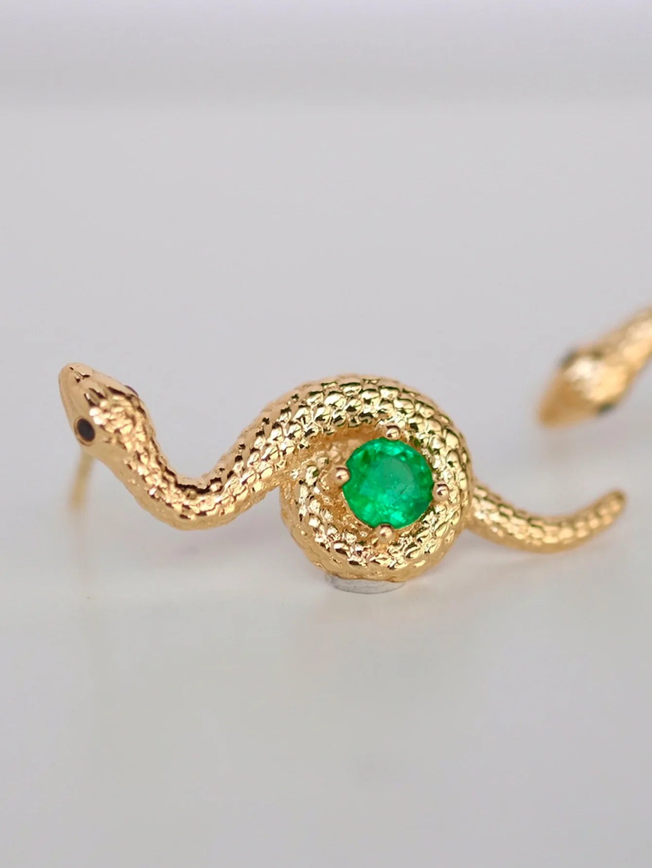 Red Elk Whole Body S925 Sterling Silver Stud Earrings Niche Personality Snake Temperament Retro Light Luxury Earrings Women's Ea