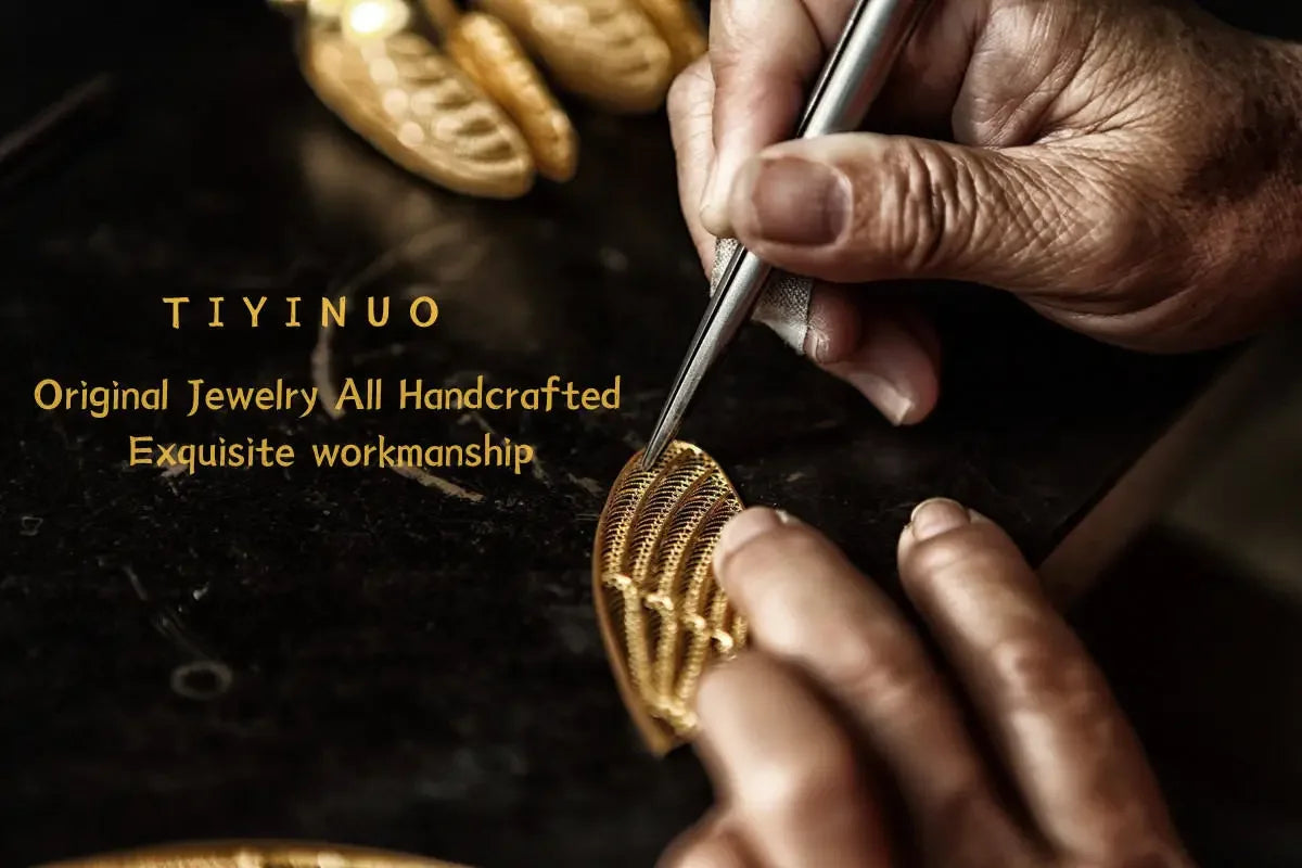 TIYINUO Authentic AU750 Real 18K Real Gold Ancient Coin Athena Owl Pendant Twisted Rope Necklace Delicate Gift For Woman Jewelry