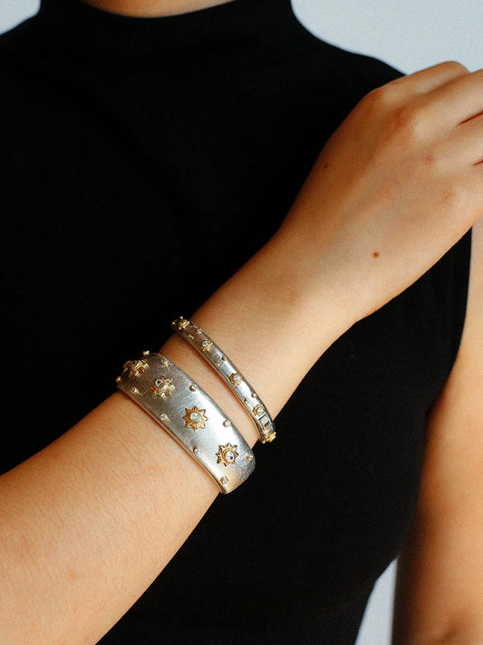 Italian Engraved Filigree Craft 925 Silver Diamond Inlaid Openable Bracelet Retro Light Luxury Wide Bangle