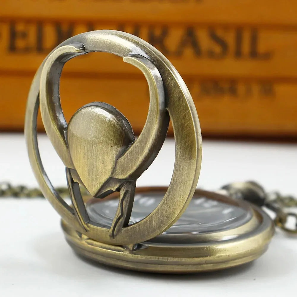 Antique Brass Metal Hollow Carving Quartz Pocket Watch High Quality Neutral Necklace Timing Pendant for Men and Women Gifts