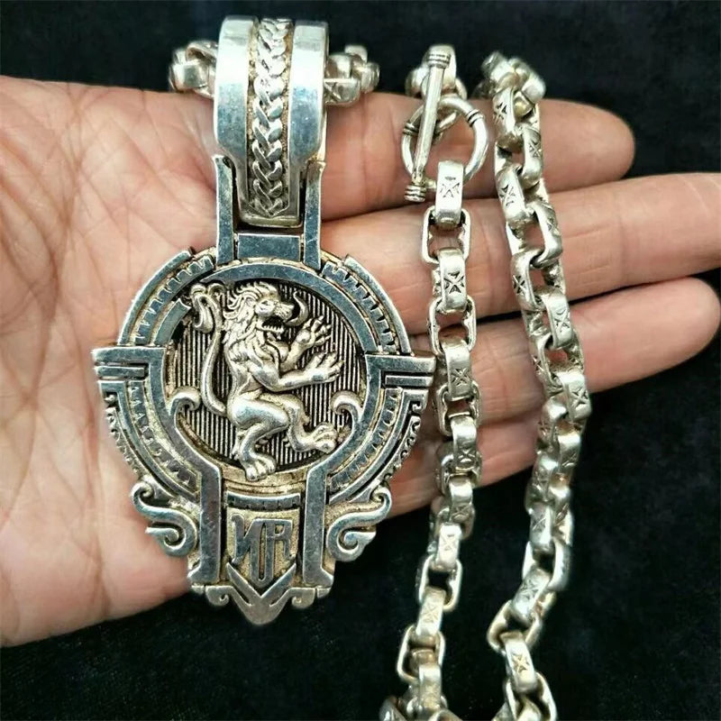 Hand-made/ China Tibetan Silver Ethnic Style Lion Necklace Pendant Fashion Personalized Men and Women Amulet Gift