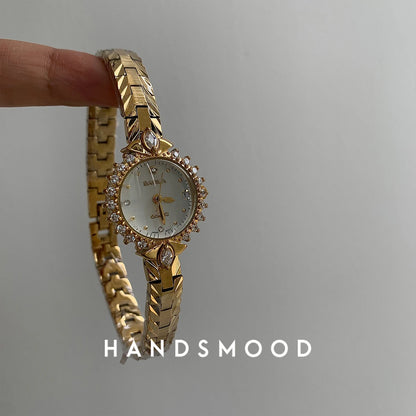 High Quality Brass Watch For Women's Quartz Vintage Luxury Band Antique Elegant 24K Gold Gold Women's Watch Medieval Style