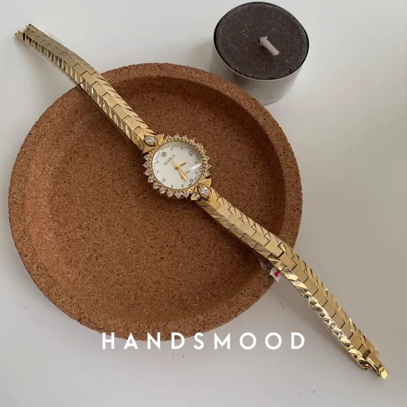 High Quality Brass Watch For Women's Quartz Vintage Luxury Band Antique Elegant 24K Gold Gold Women's Watch Medieval Style